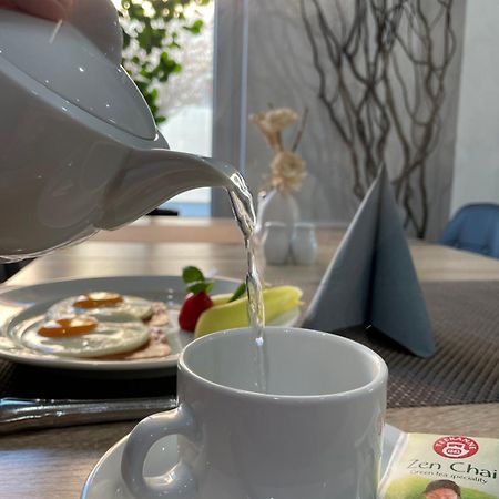 Villa Aruba & Private Spa Suites Keszthely Bagian luar foto