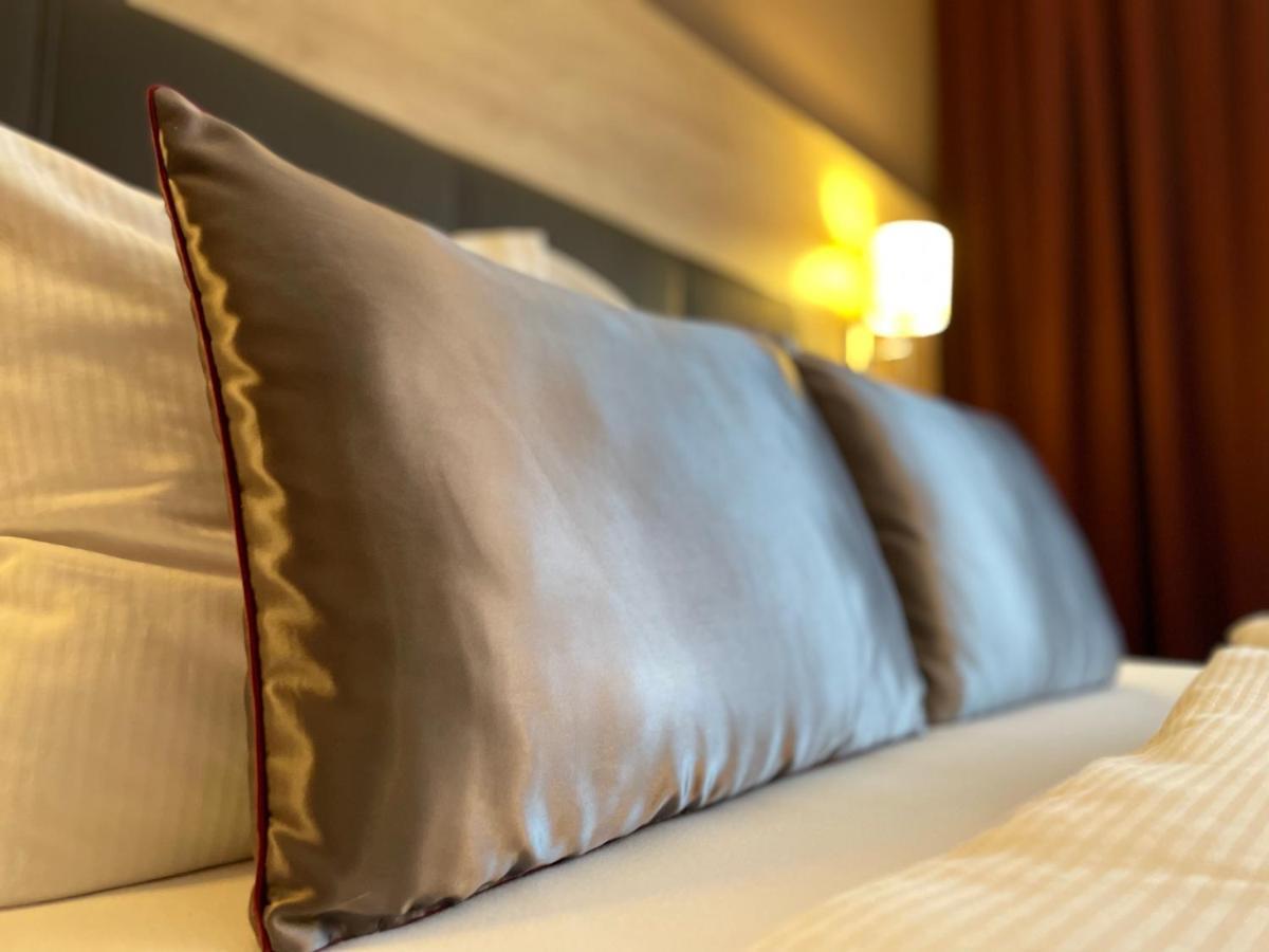 Villa Aruba & Private Spa Suites Keszthely Bagian luar foto