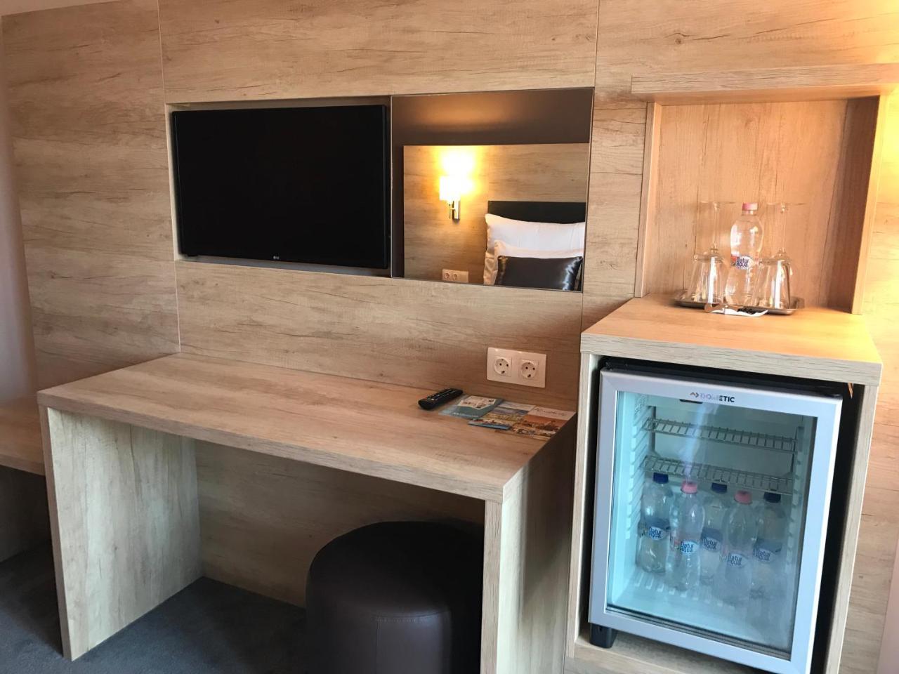 Villa Aruba & Private Spa Suites Keszthely Bagian luar foto
